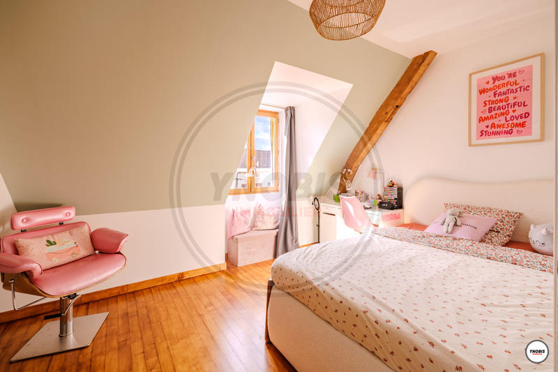 Maison de ville - 148 m² - 5 pièces