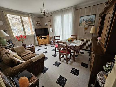 Immeuble - 10 pièces