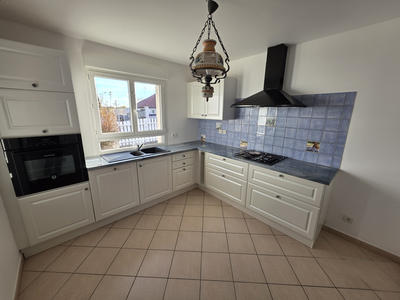 Maison - 74 m² - 5 pièces