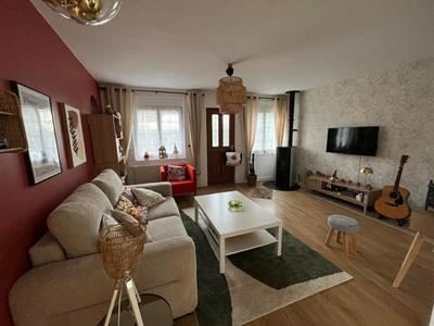 Maison - 80 m² - 5 pièces