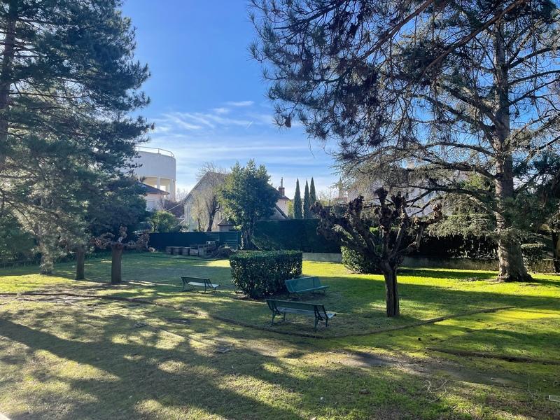 Appartement - 96 m² - 4 pièces