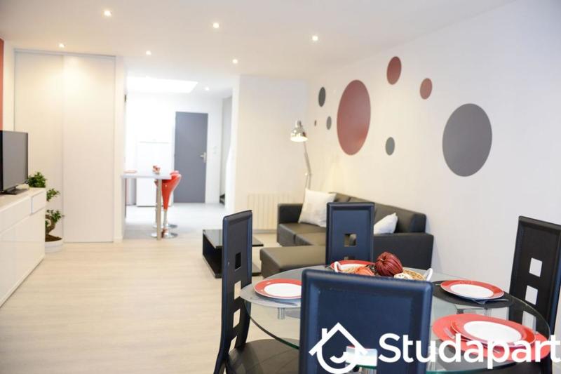 Chambre - 13 m² - 1 pièce