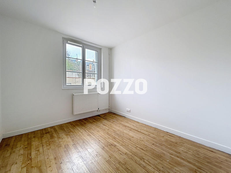 Appartement - 134 m² - 6 pièces