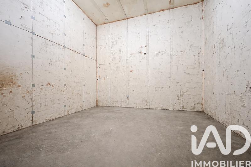 Maison - 460 m² - 10 pièces