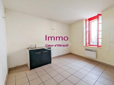 Maison de village - 90 m² - 3 pièces