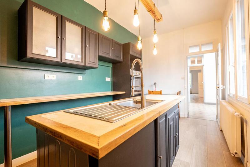 Maison - 134 m² - 6 pièces