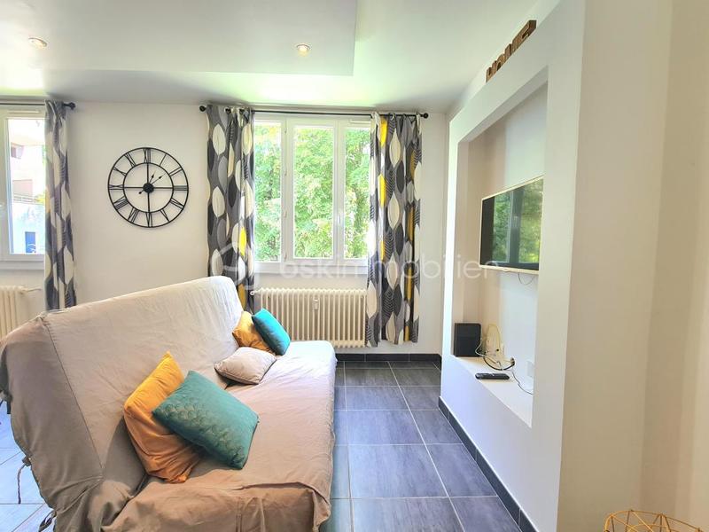 Studio - 28 m² - 1 pièce