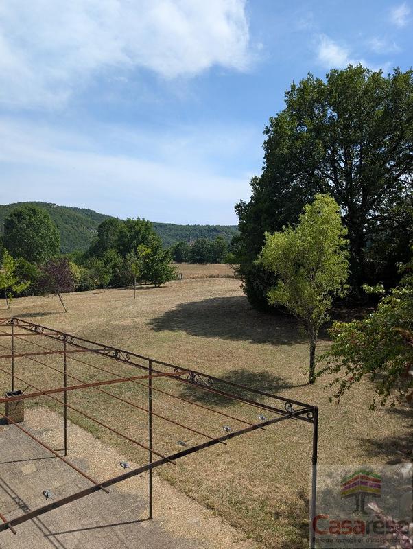 Maison - 160 m² - 8 pièces