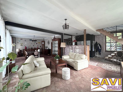 Maison ancienne - 213 m² - 6 pièces