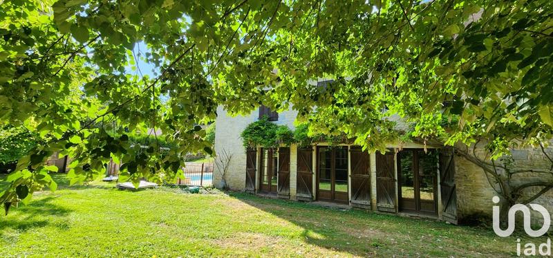 Maison - 227 m² - 6 pièces