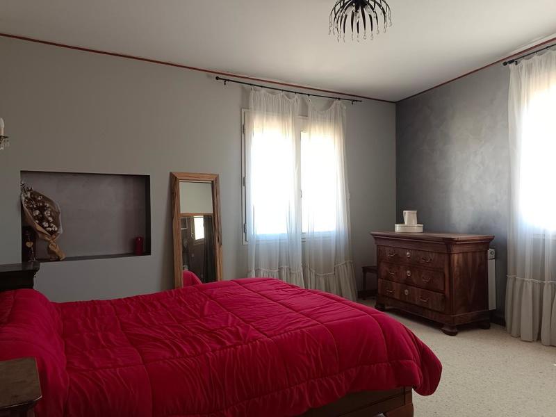 Maison - 287 m² - 8 pièces