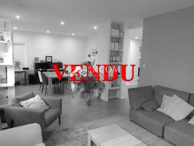 Appartement - 128 m² - 6 pièces