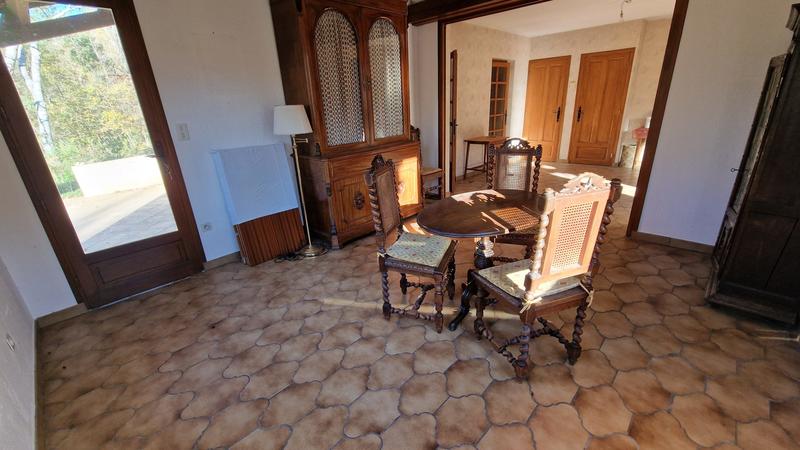 Maison ancienne - 250 m² - 11 pièces