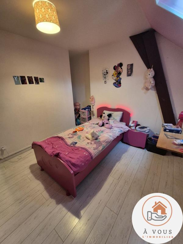 Maison - 75 m² - 5 pièces