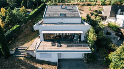 Maison d'architecte - 190 m² - 6 pièces