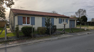 Maison - 90 m² - 5 pièces