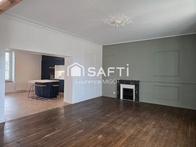 Maison de maîtres - 250 m² - 7 pièces