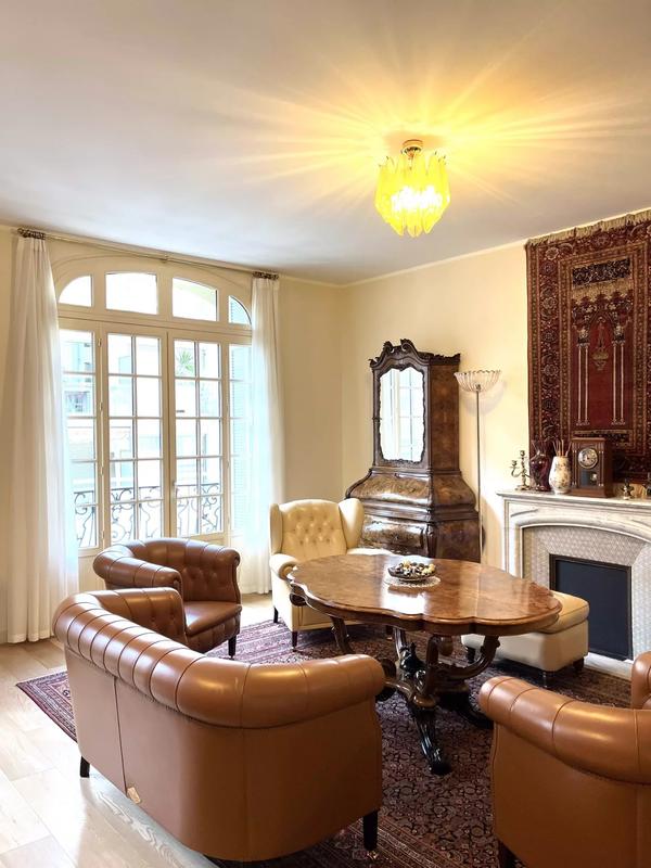 Appartement - 93 m² - 3 pièces