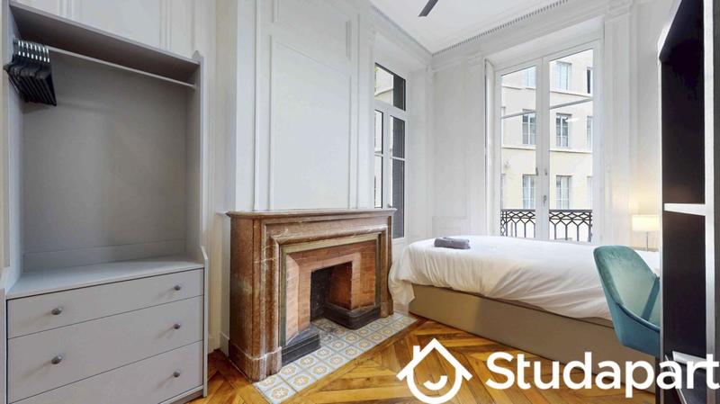 Chambre - 13 m² - 1 pièce