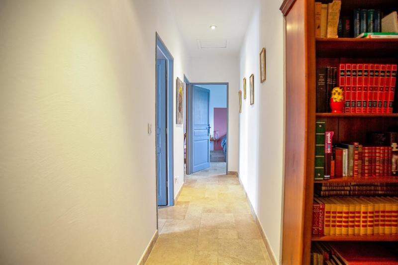 Villa - 195 m² - 5 pièces