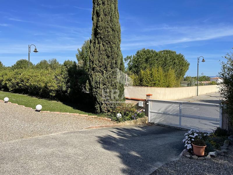 Villa - 140 m² - 5 pièces