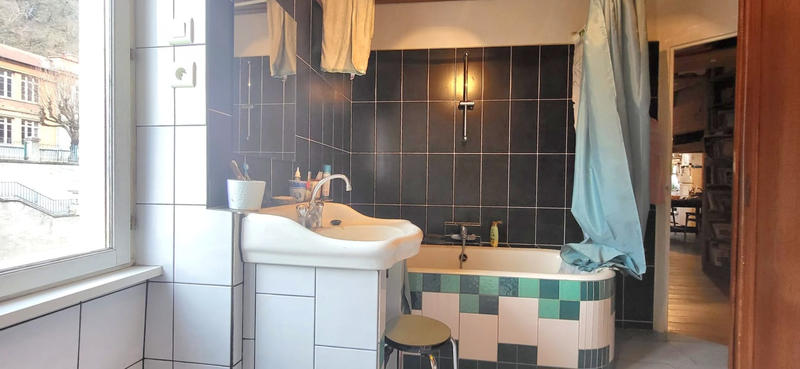 Immeuble - 180 m² - 15 pièces