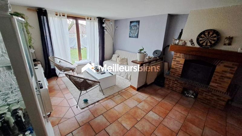 Maison - 99 m² - 5 pièces
