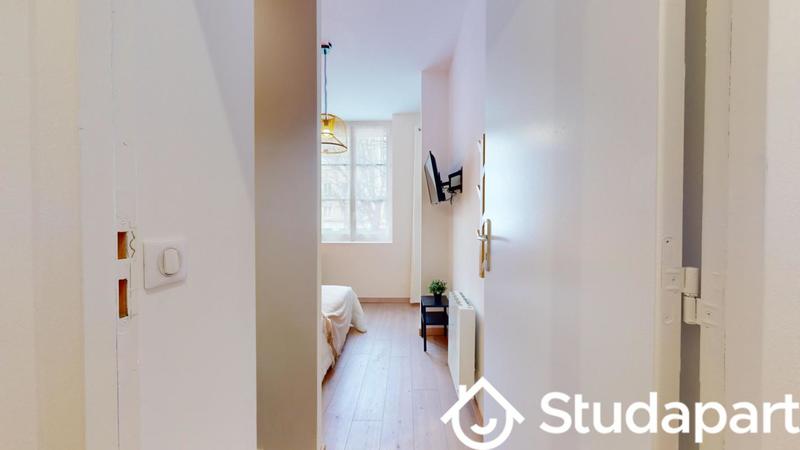 Chambre - 10 m² - 1 pièce