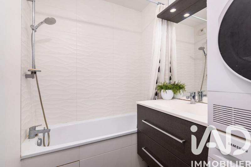 Appartement - 100 m² - 5 pièces