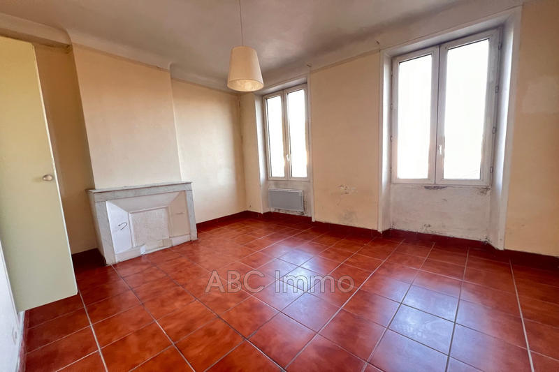 Appartement - 103 m² - 5 pièces