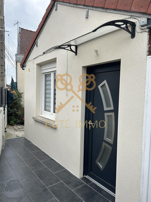 Maison - 90 m² - 3 pièces