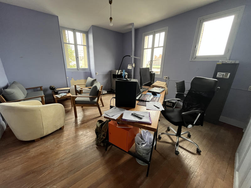 Propriété - 293 m² - 11 pièces