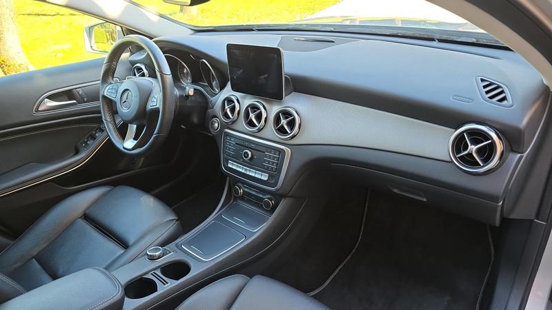 Mercedes Classe Gla 200 156 7g-Dct Sensation