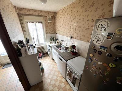 Maison - 92 m² - 5 pièces