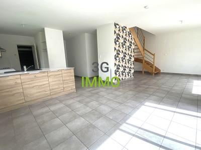 Maison - 88 m² - 6 pièces