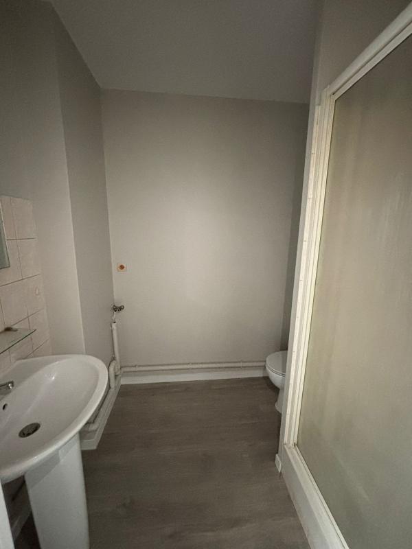 Studio - 28 m² - 1 pièce