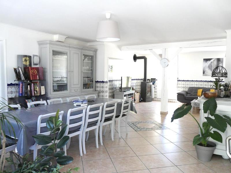 Maison - 455 m² - 12 pièces