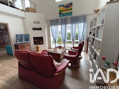 Maison de ville - 139 m² - 7 pièces