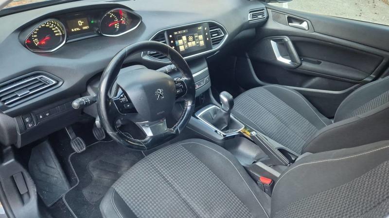 Peugeot 308 1.6 BlueHDi 100 Style