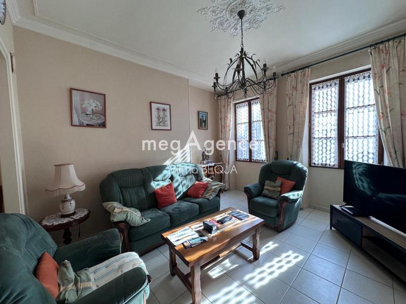 Maison - 132 m² - 8 pièces