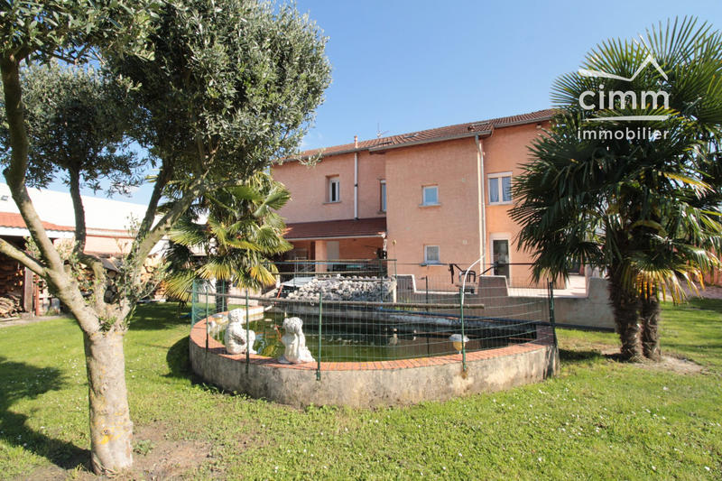 Maison - 209 m² - 8 pièces