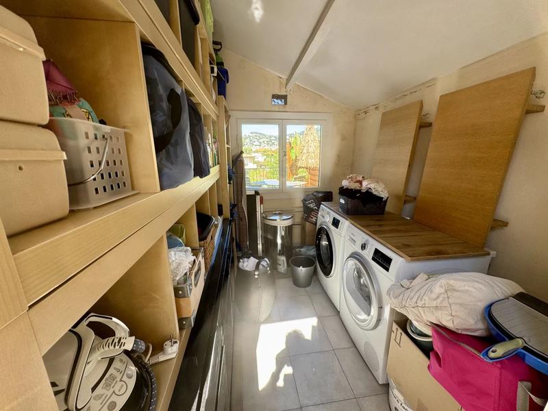 Maison - 145 m² - 5 pièces