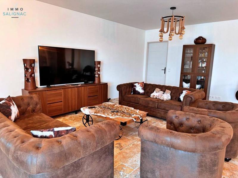 Maison - 115 m² - 5 pièces