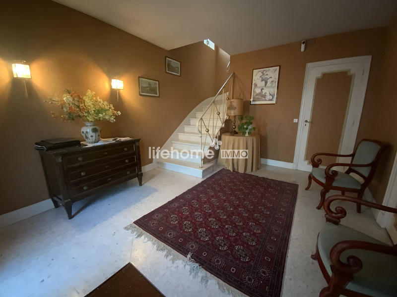 Maison ancienne - 183 m² - 7 pièces