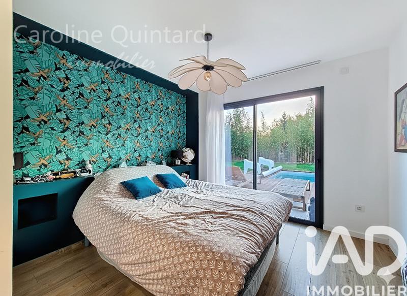 Maison - 140 m² - 5 pièces