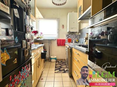 Appartement - 69 m² - 3 pièces