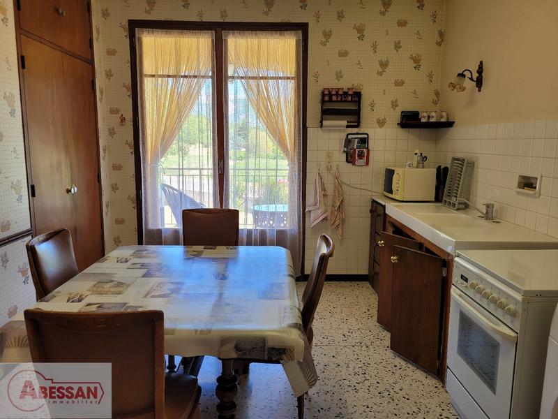 Maison - 199 m² - 8 pièces