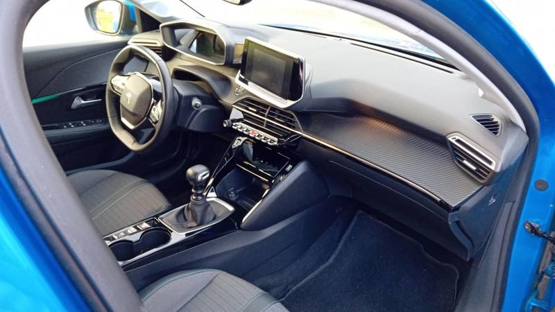 Peugeot 208 1.2 Puretech 100 Allure - Entretien constructeur