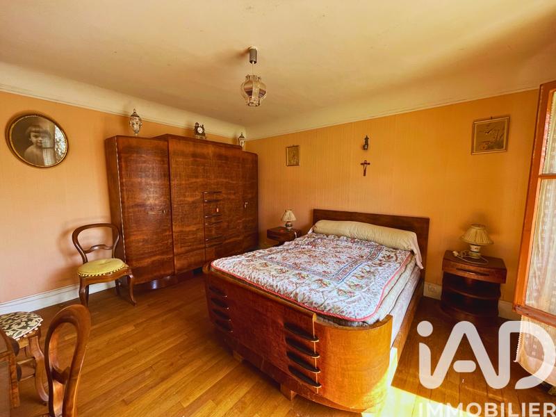 Maison - 187 m² - 10 pièces