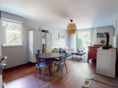 Appartement - 85 m² - 4 pièces